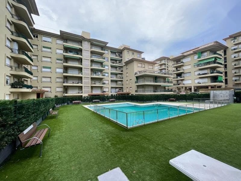 Piso en Girona (1/5)