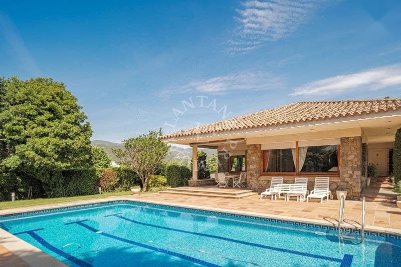 Casa/Chalet en Barcelona (1/5)