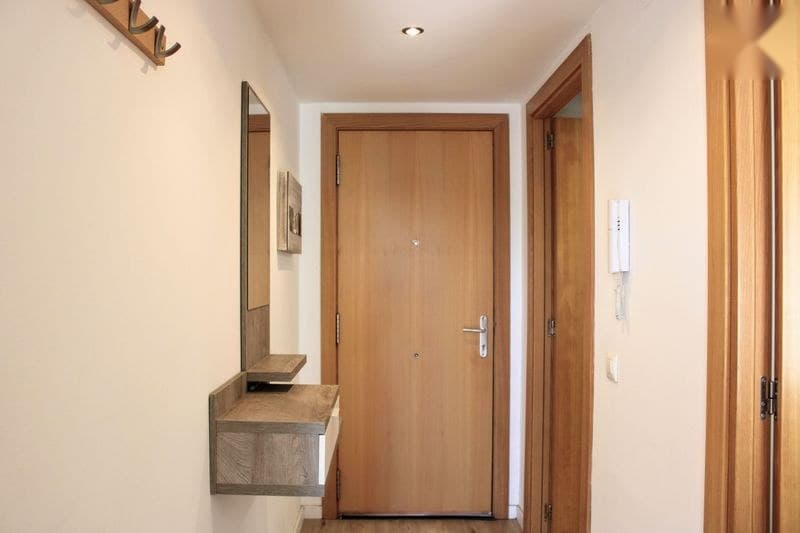 Piso en Girona (1/5)