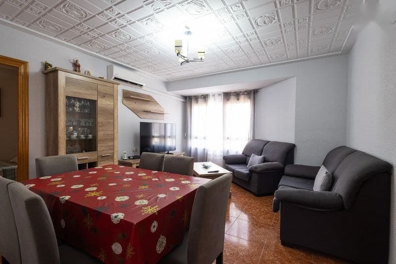 Piso en Valencia (1/5)