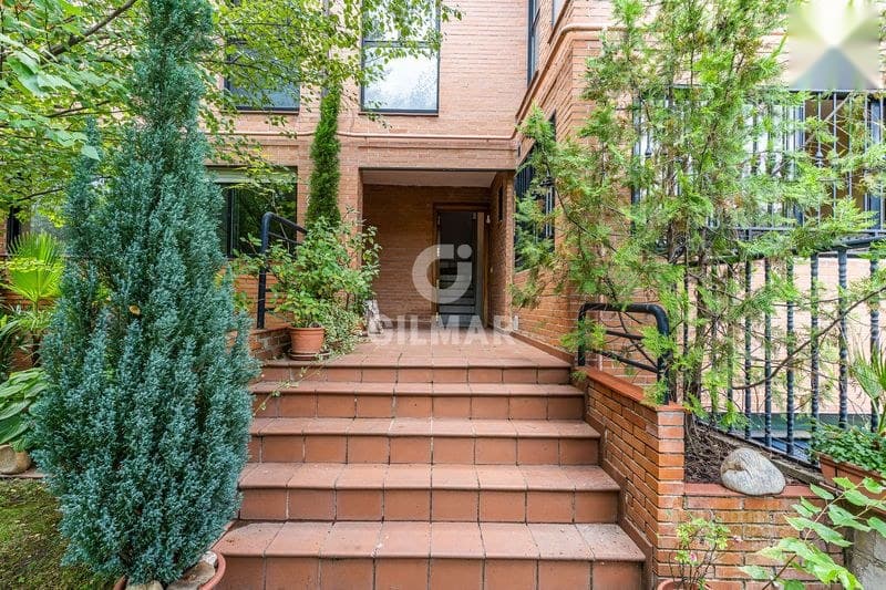 Casa/Chalet en Madrid (1/5)