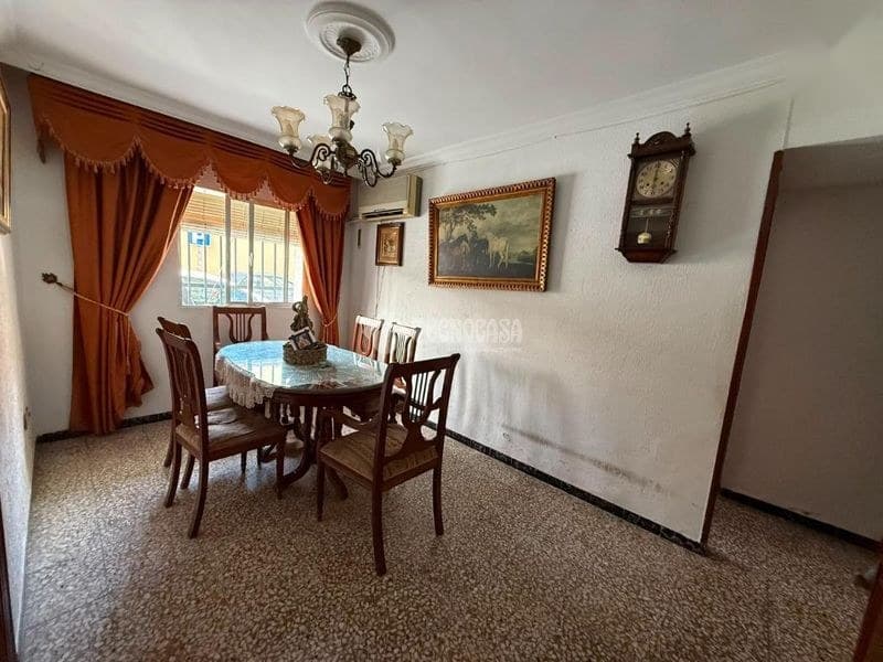 Piso en Sevilla (1/5)