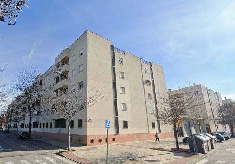 Piso en Granada (1/1)