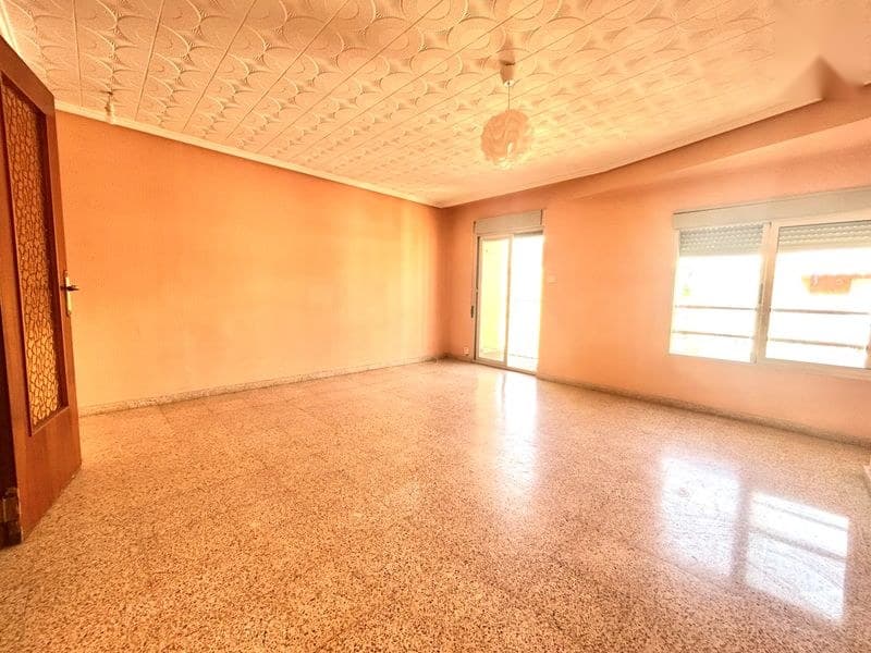 Piso en Valencia (1/5)
