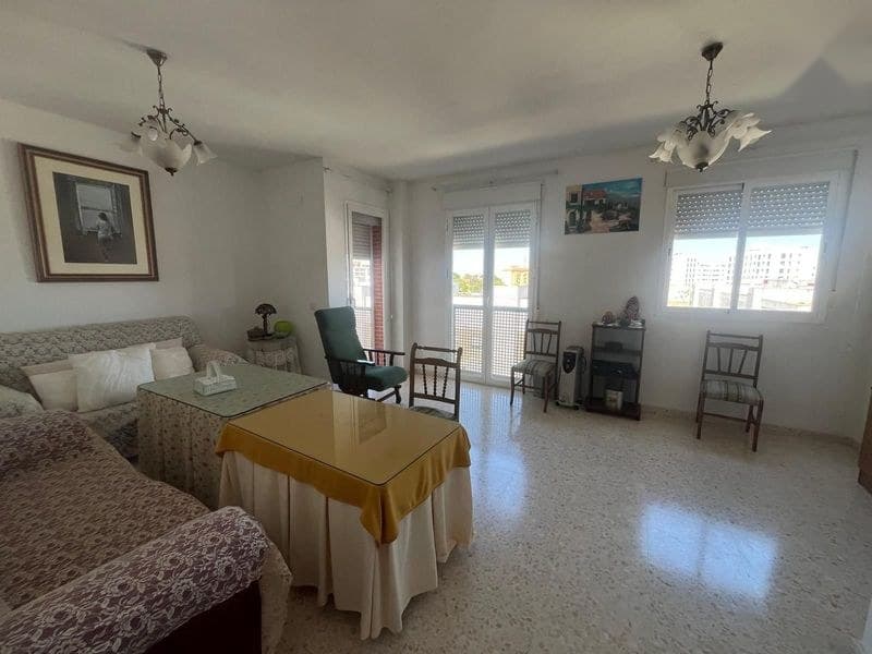 Piso en Huelva (1/5)