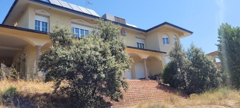 Casa/Chalet en Madrid (1/5)