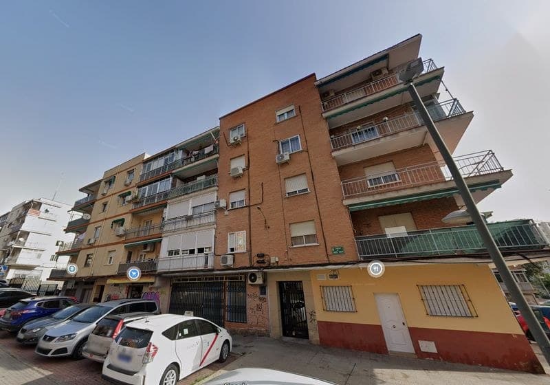 Piso en Madrid (1/4)