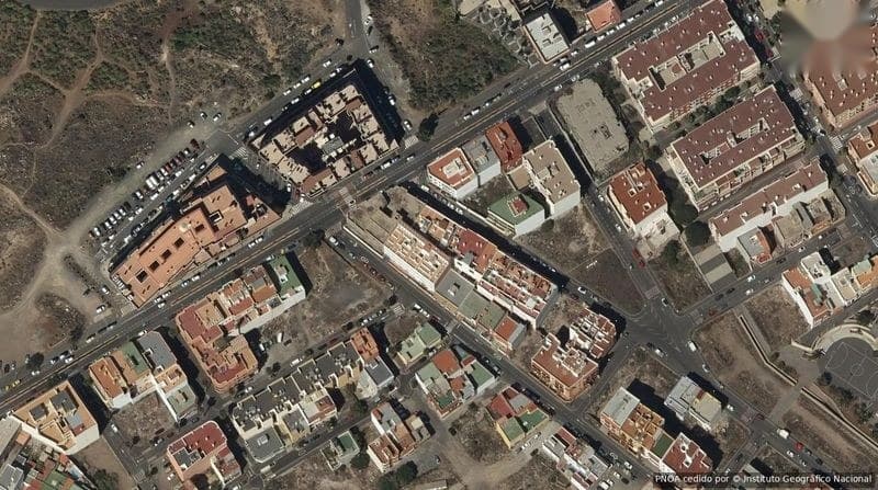 Piso en Santa Cruz de Tenerife (1/5)
