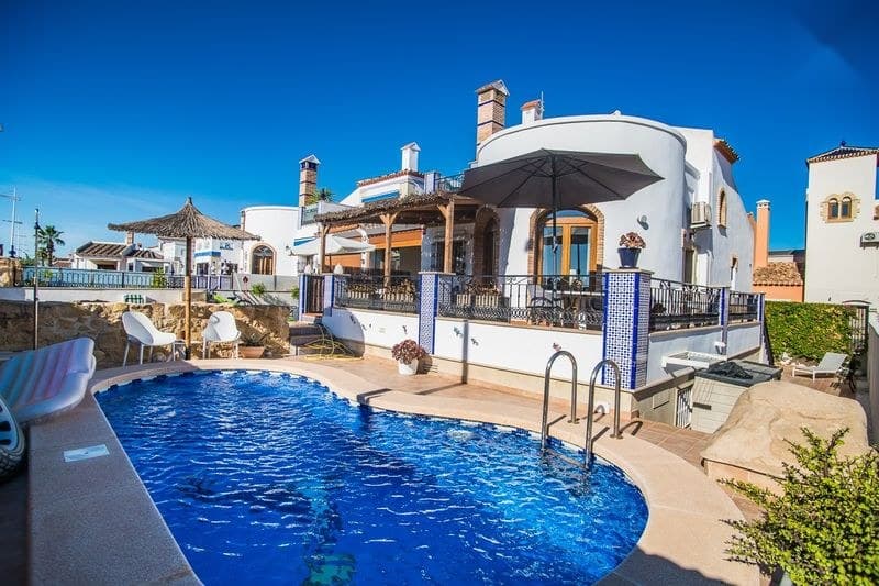 Casa/Chalet en Alicante (1/5)