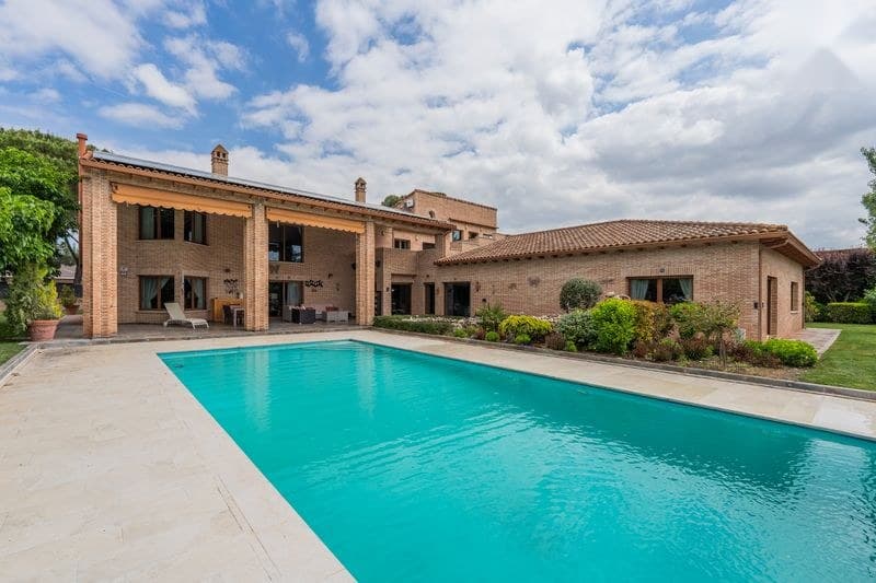 Casa/Chalet en Madrid (1/5)
