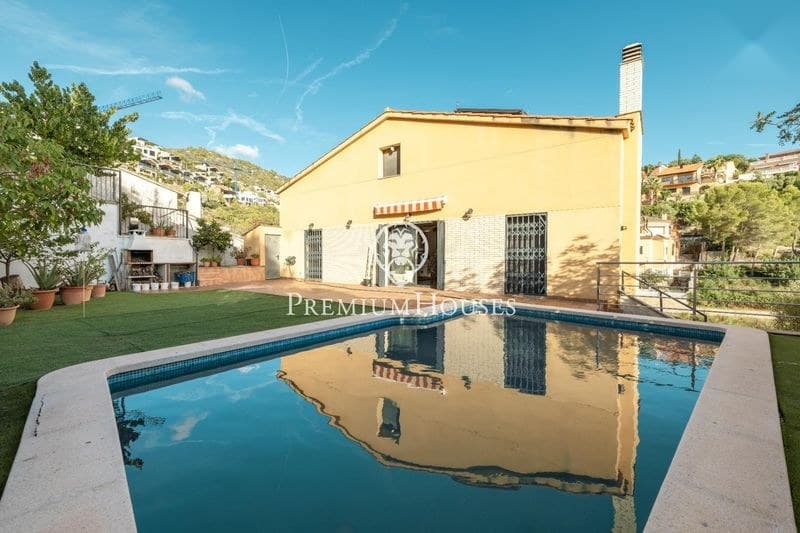Casa/Chalet en Barcelona (1/5)