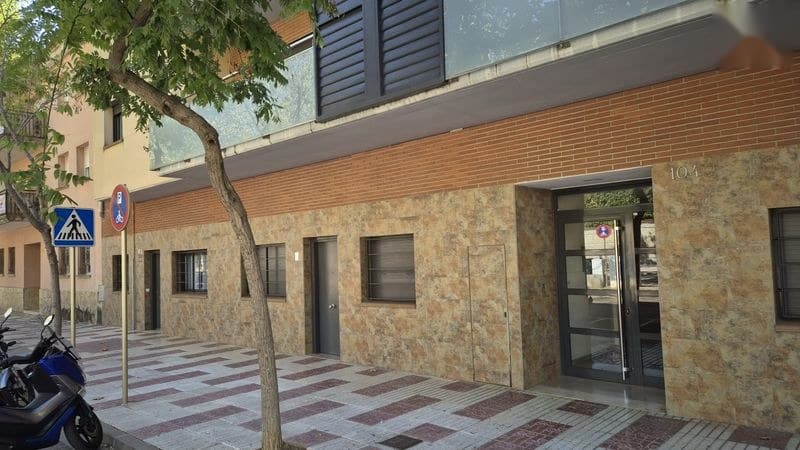 Piso en Girona (1/5)