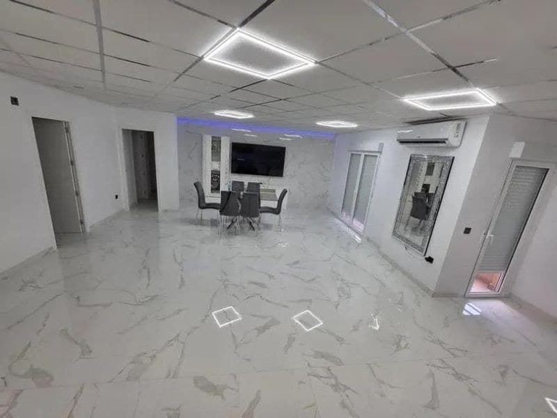 Piso en Alicante (1/5)
