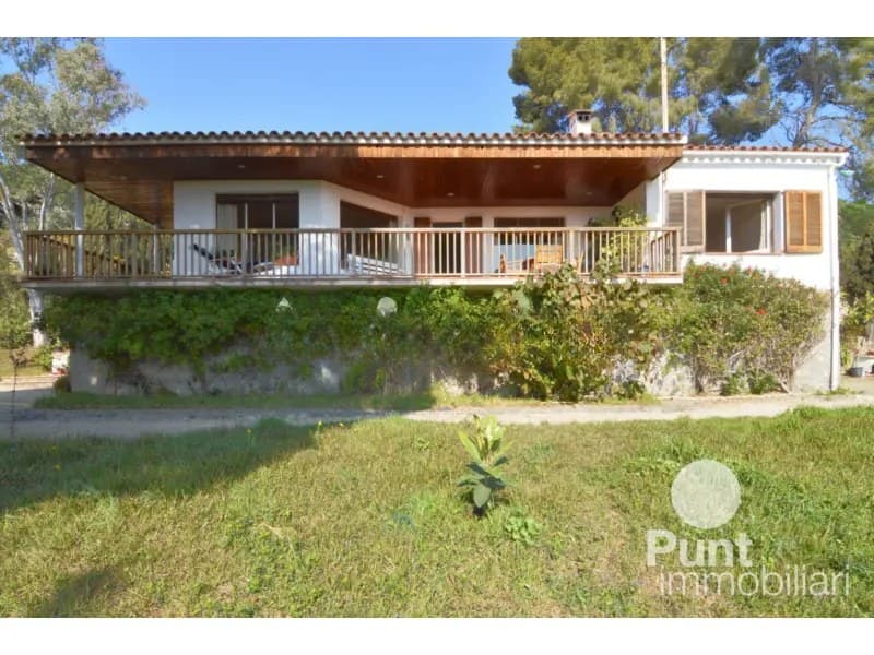 Casa/Chalet en Barcelona (1/1)