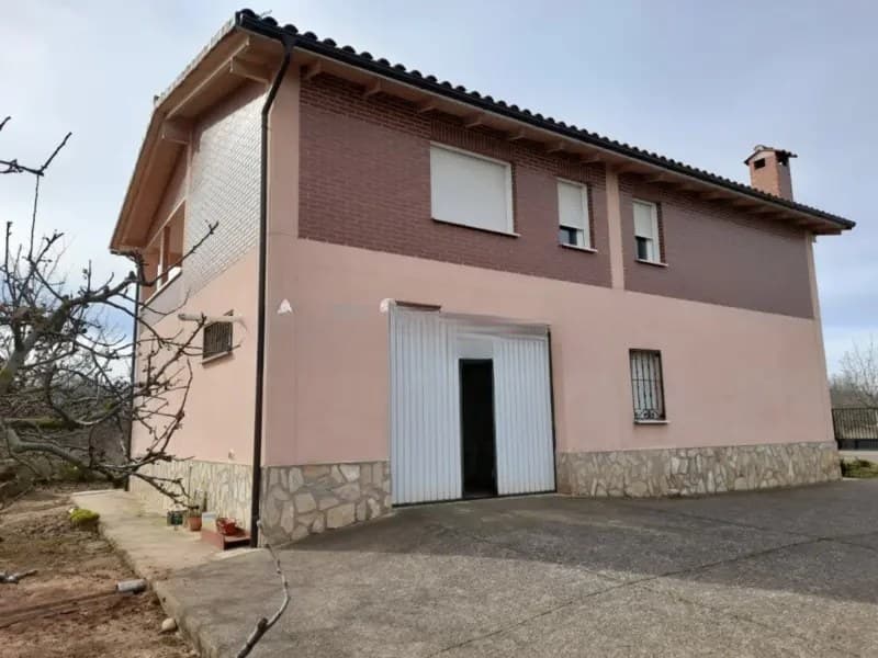 Casa/Chalet en La Rioja (1/1)