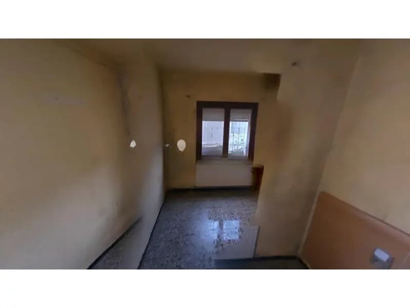 Piso en Girona (1/1)