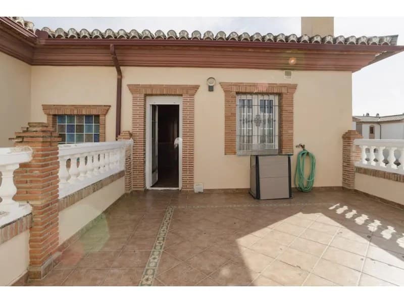 Casa/Chalet en Granada (1/5)