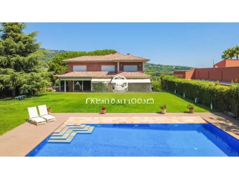 Casa/Chalet en Barcelona (1/5)