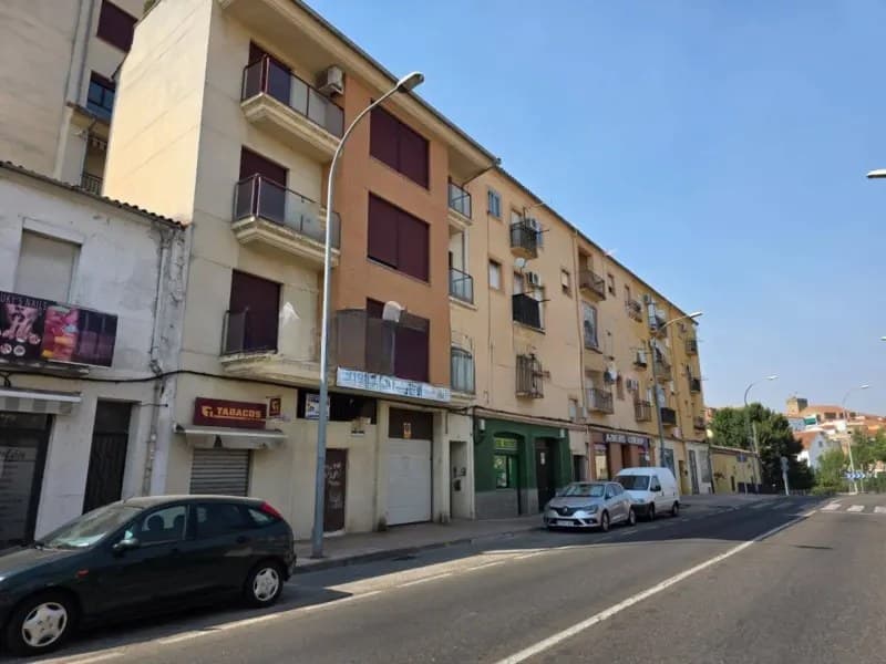 Piso en Cáceres (1/5)