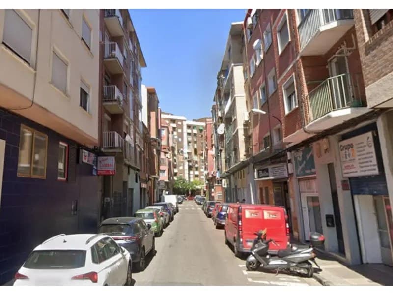 Piso en Zaragoza (1/1)
