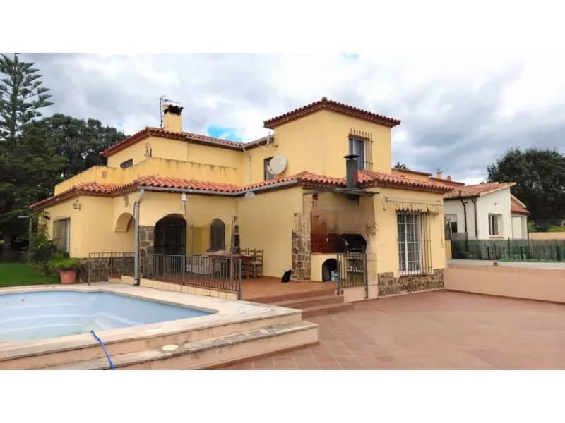 Casa/Chalet en Girona (1/1)