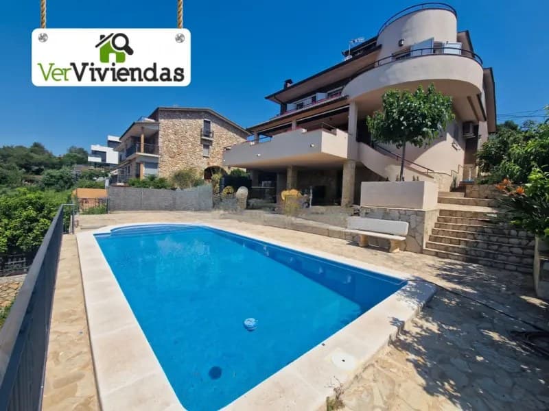 Casa/Chalet en Barcelona (1/5)