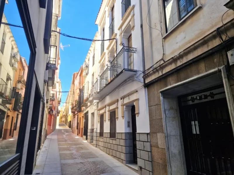 Piso en Cáceres (1/5)