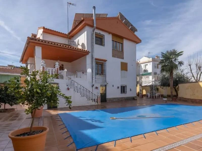 Casa/Chalet en Granada (1/5)