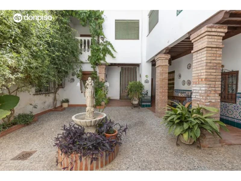 Casa/Chalet en Granada (1/5)