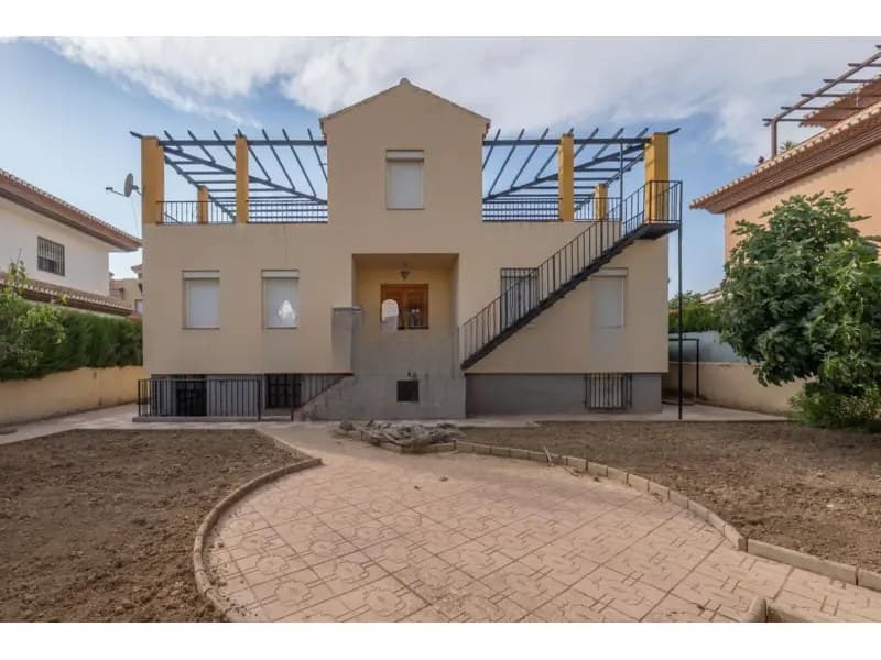 Casa/Chalet en Granada (1/5)