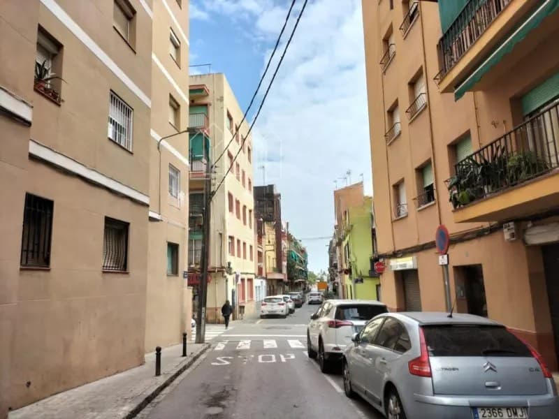 Piso en Barcelona (1/5)