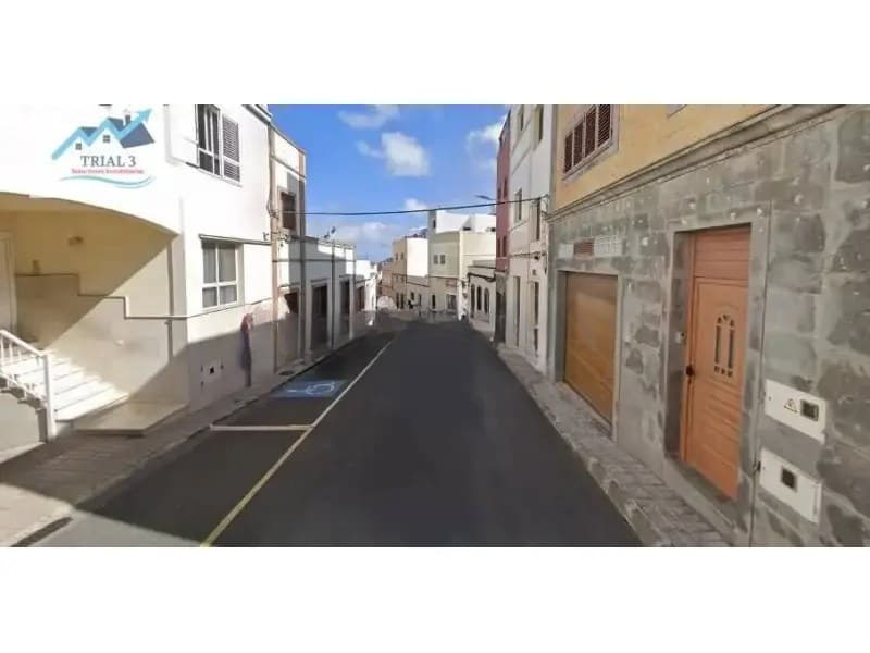 Piso en Las Palmas (1/2)