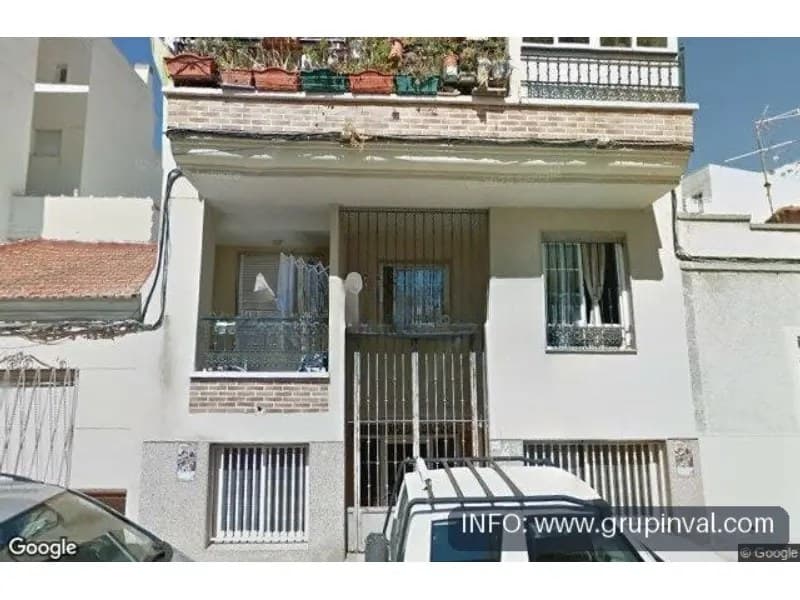 Piso en Alicante (1/4)