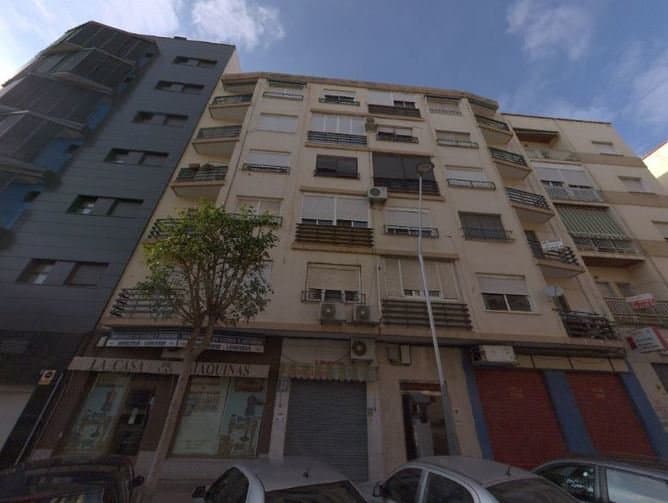 Piso en Almería (1/1)