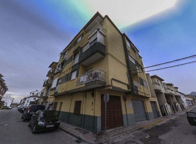 Piso en Granada (1/1)