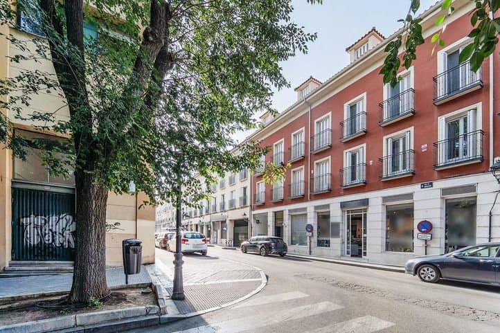 Piso en Madrid (1/5)