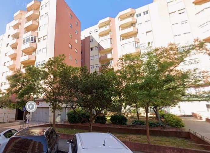Piso en Girona (1/1)