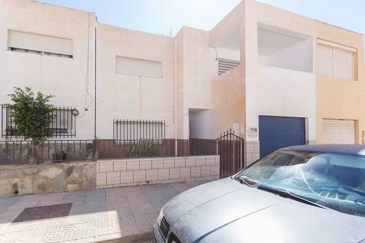Casa/Chalet en Almería (1/1)