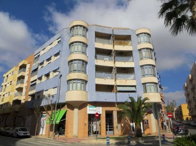 Piso en Alicante (1/1)
