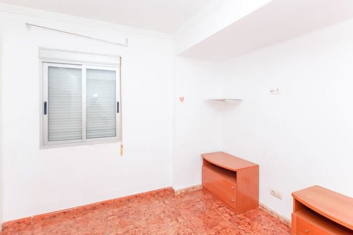 Piso en Valencia (1/5)