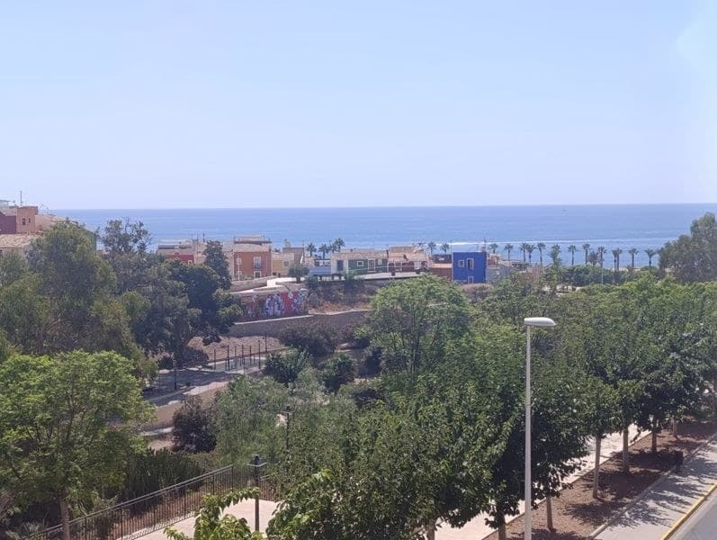 Piso en Alicante (1/5)