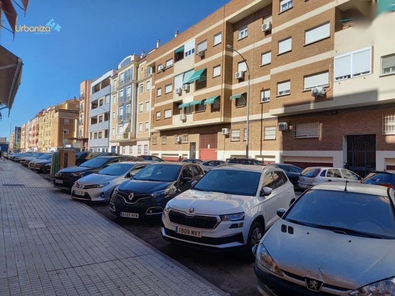 Piso en Badajoz (1/5)