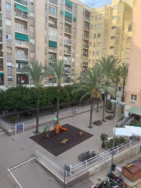 Piso en Alicante (1/5)