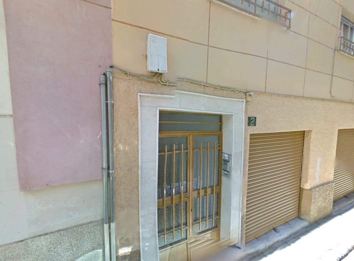 Piso en Almería (1/3)