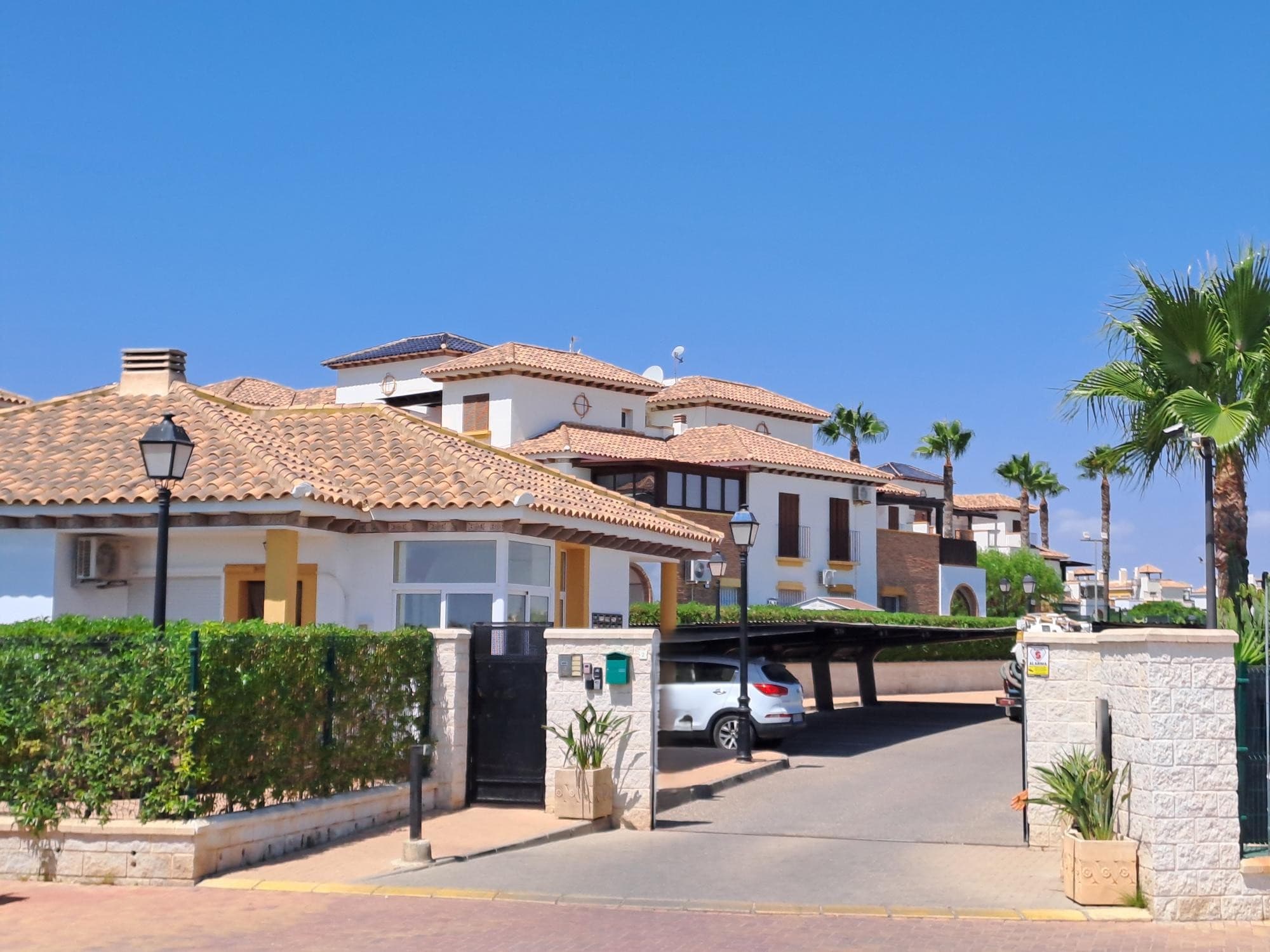 Piso en Almería (1/3)