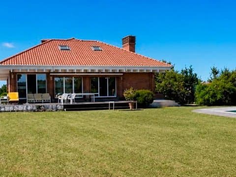 Casa/Chalet en Cantabria (1/5)