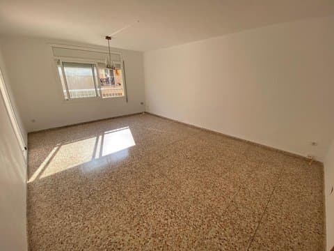 Piso en Tarragona (1/5)