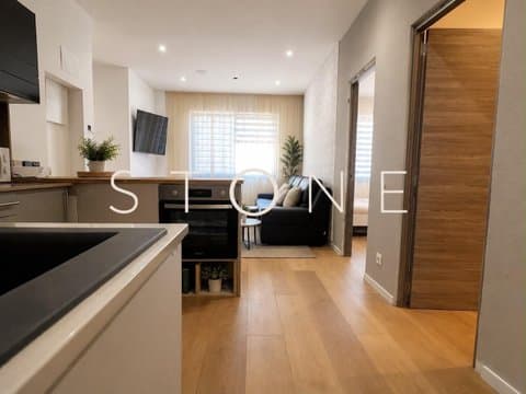 Piso en Girona (1/5)