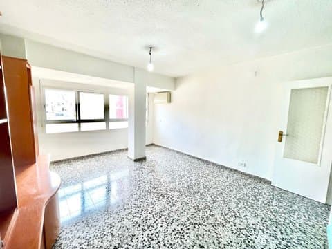 Piso en Valencia (1/5)