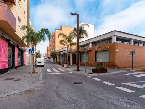 Piso en Almería (1/5)